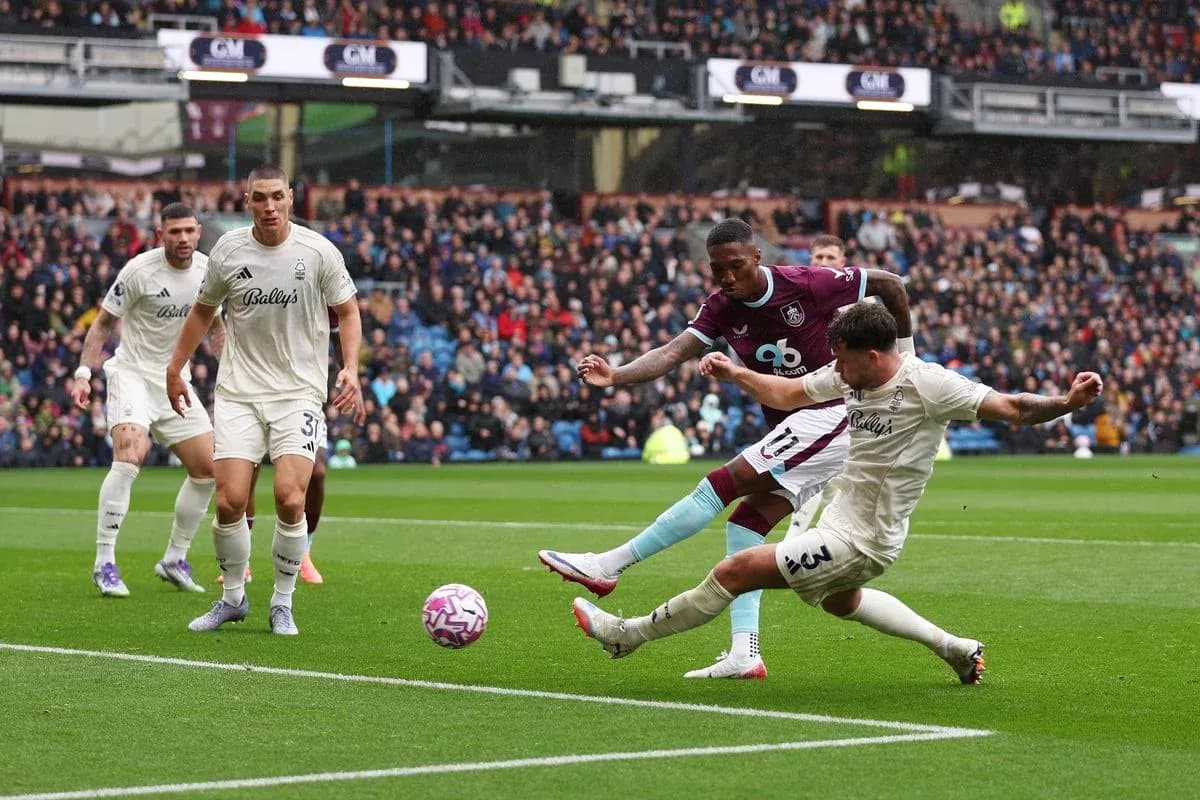 Nottingham Forest player challenges Burnley forward