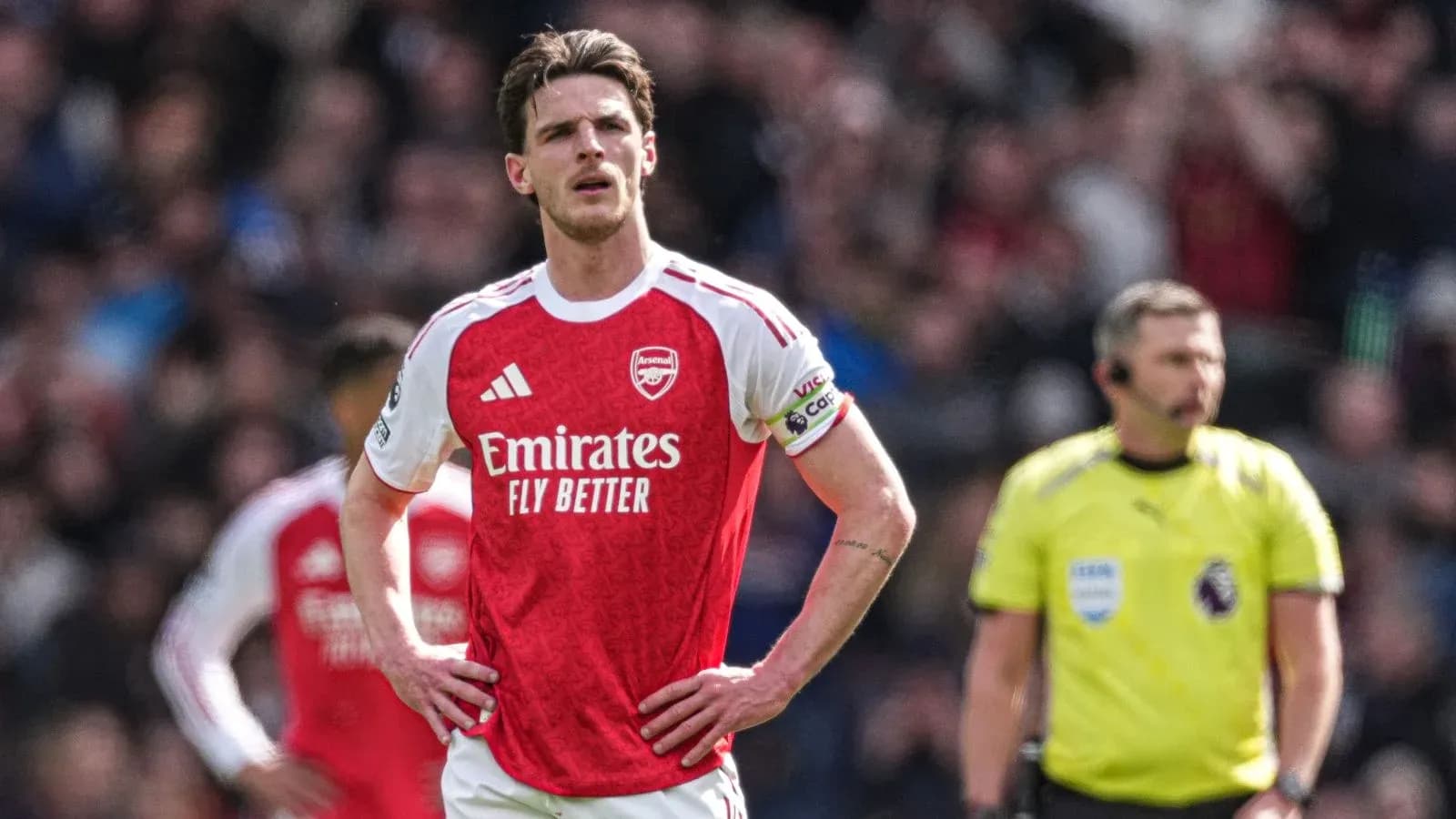 Arsenal player looking concerned during match