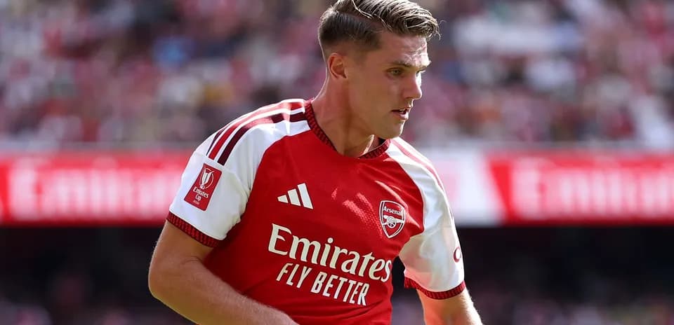 Player in Arsenal jersey during a match