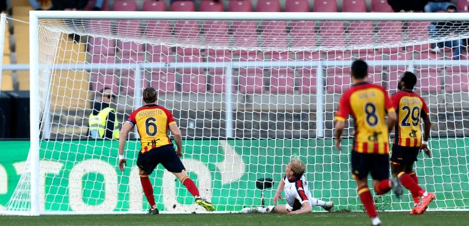 Lecce player scoring against Genoa in Serie A