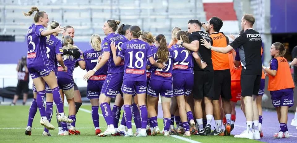 Austria Wien W celebrating a goal during match