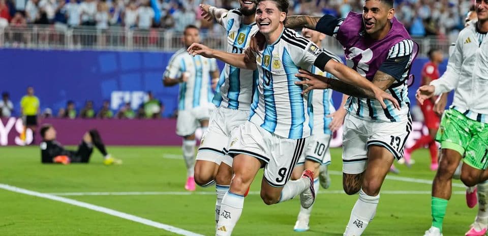 Julián Álvarez’s Extra-Time Strike Sends Argentina Past Switzerland in World Cup Quarterfinal