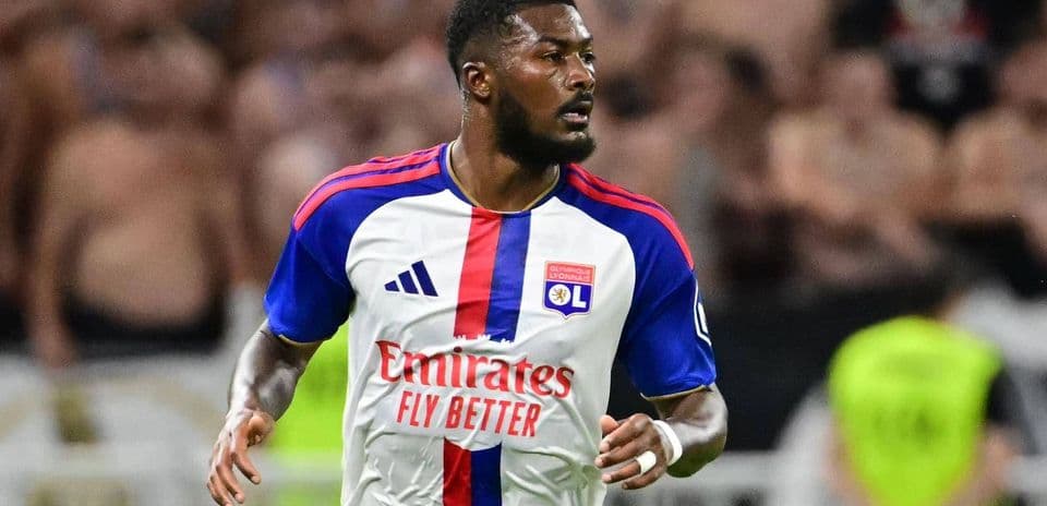 Everton Confirm Permanent Signing of Ainsley Maitland-Niles from Lyon