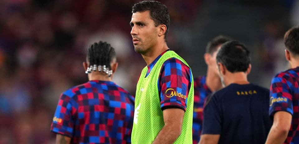 Hansi Flick Explains Why Rodri Remains on Barcelona's Bench Amid Pedri Role Challenge