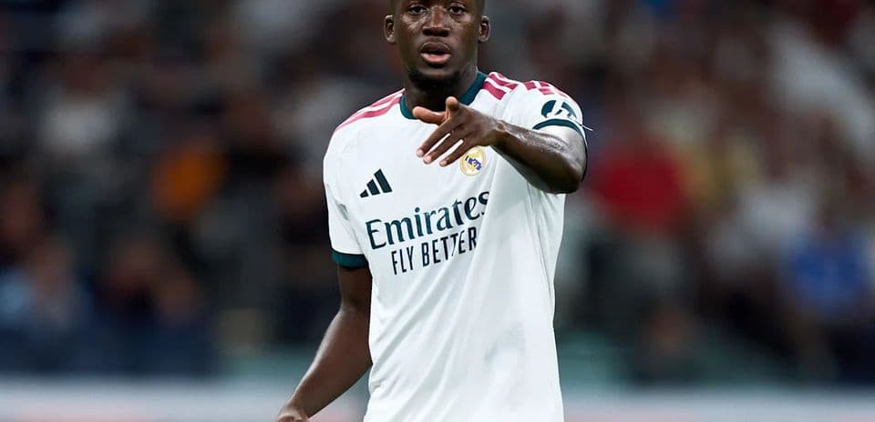 Real Madrid's Konaté Leaves France Camp Due to Knee Injury