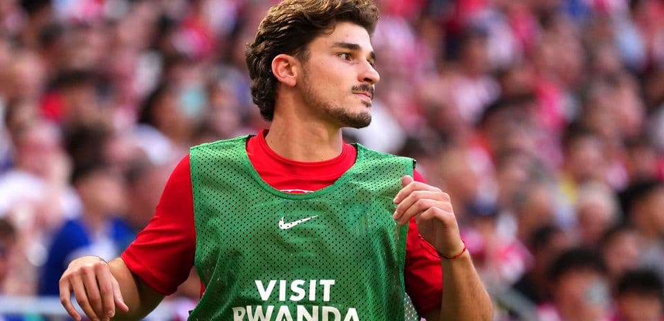 Alan Shearer Urges Arsenal to Secure Julian Alvarez to Strengthen Premier League Title Chances