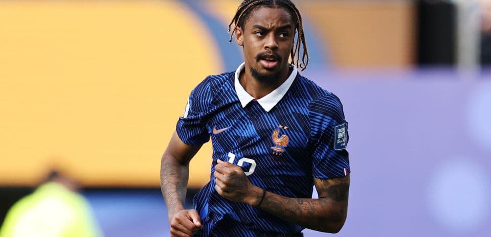 Liverpool Ready New Bid for Bradley Barcola After PSG Strengthens Squad