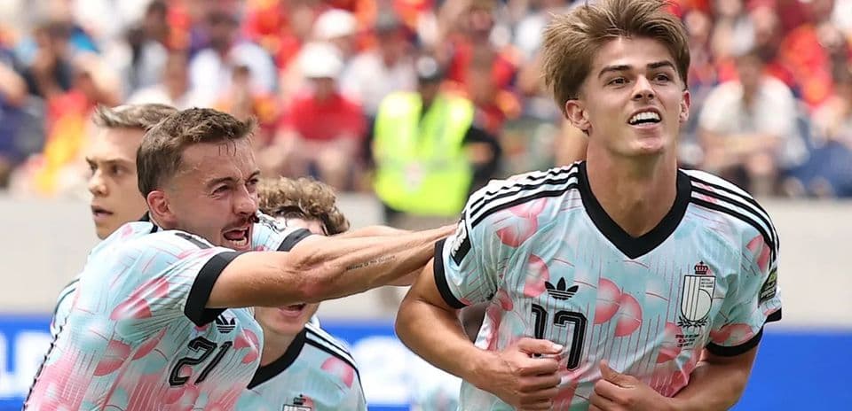Atalanta Sets €50 Million Price Tag on Charles De Ketelaere Amid Interest from Bayern Munich and PSG