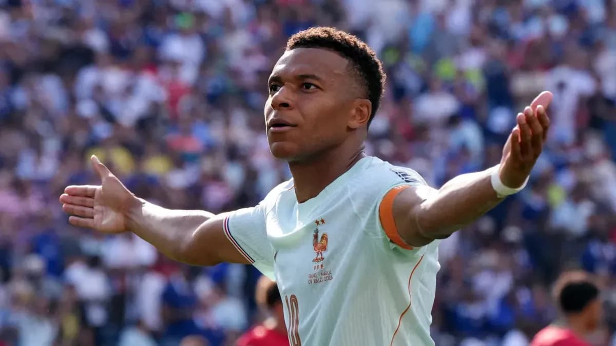 Kylian Mbappe’s Speed Compared to NFL Stars and Top World Cup Players