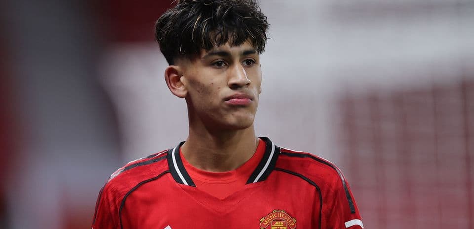 Michael Carrick Addresses JJ Gabriel's Transfer Request Amid Real Madrid and Barcelona Interest