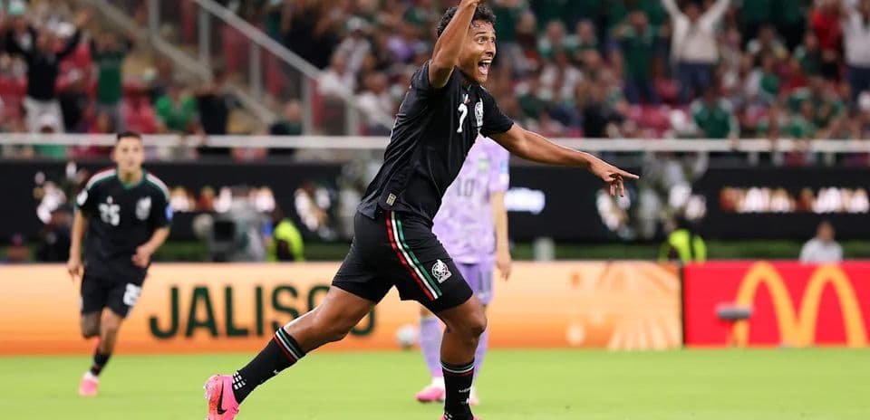 Mexico Tops Group A with Narrow Win Over South Korea, Secures World Cup Knockout Spot