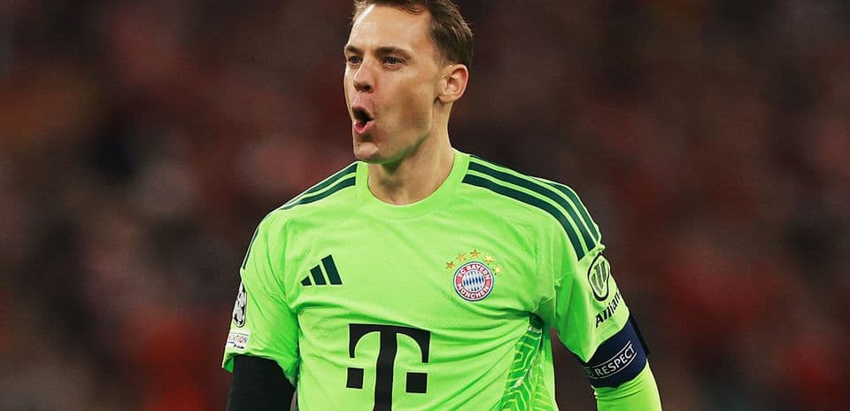 Manuel Neuer Surpasses Thomas Muller to Set New Champions League Record for Bayern Munich
