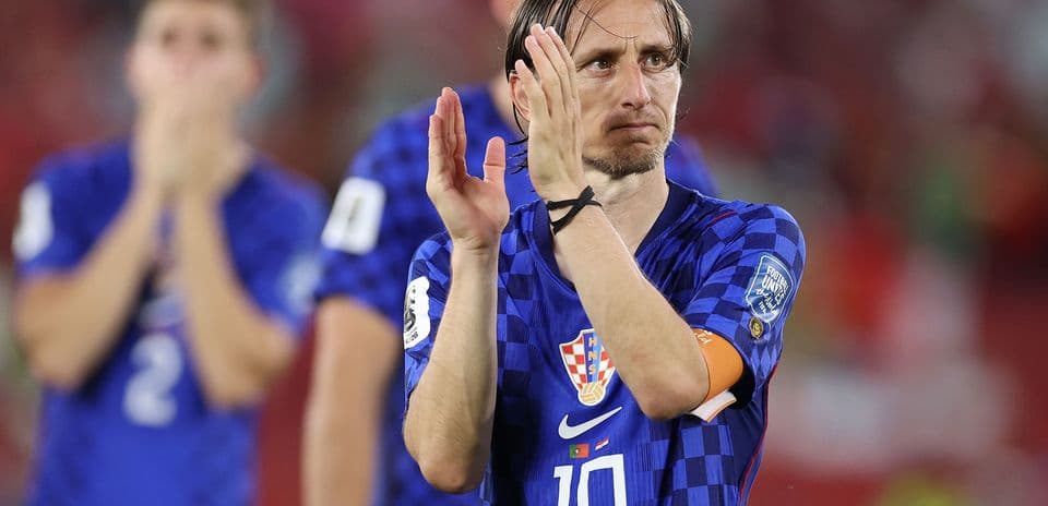 Luka Modric Commits to AC Milan Until Mid-2027