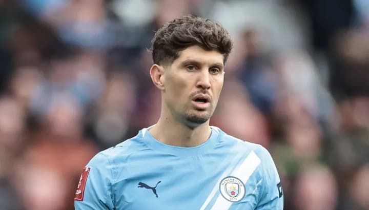 Juventus Joins Arsenal in Pursuit of Manchester City Defender John Stones