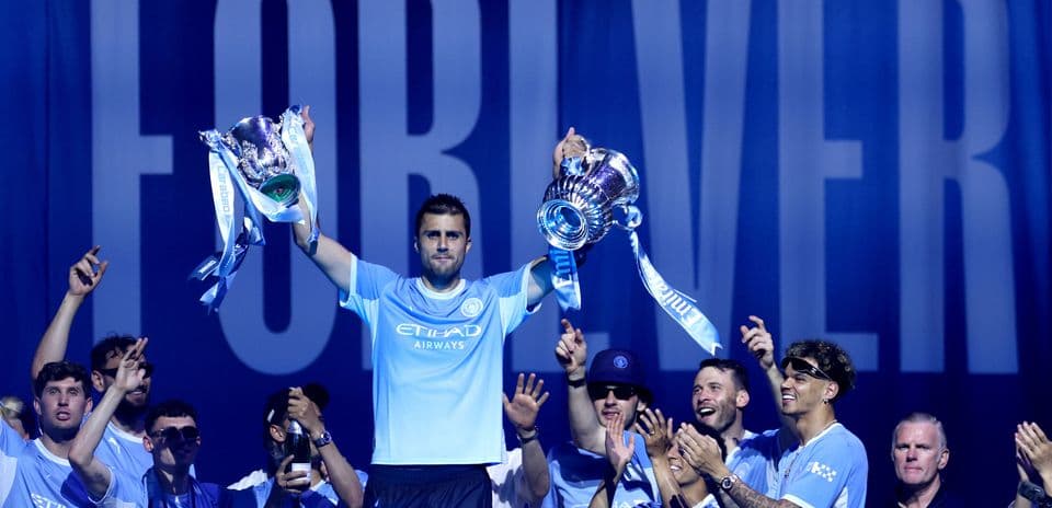 Manchester City Denies Receiving Real Madrid Offer for Rodri Amid Transfer Rumors
