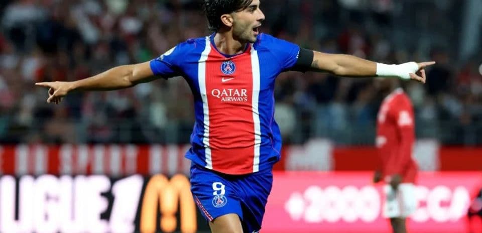 Torres Scores as PSG Secures First Ligue 1 Victory, Mbappe Shines for Lille