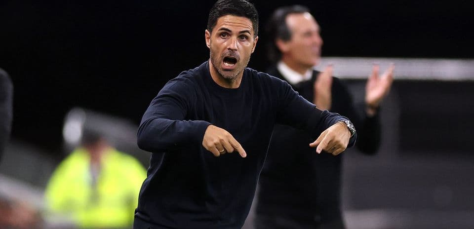 Gary Neville Supports Mikel Arteta’s Bold Half-Time Change Against Aston Villa