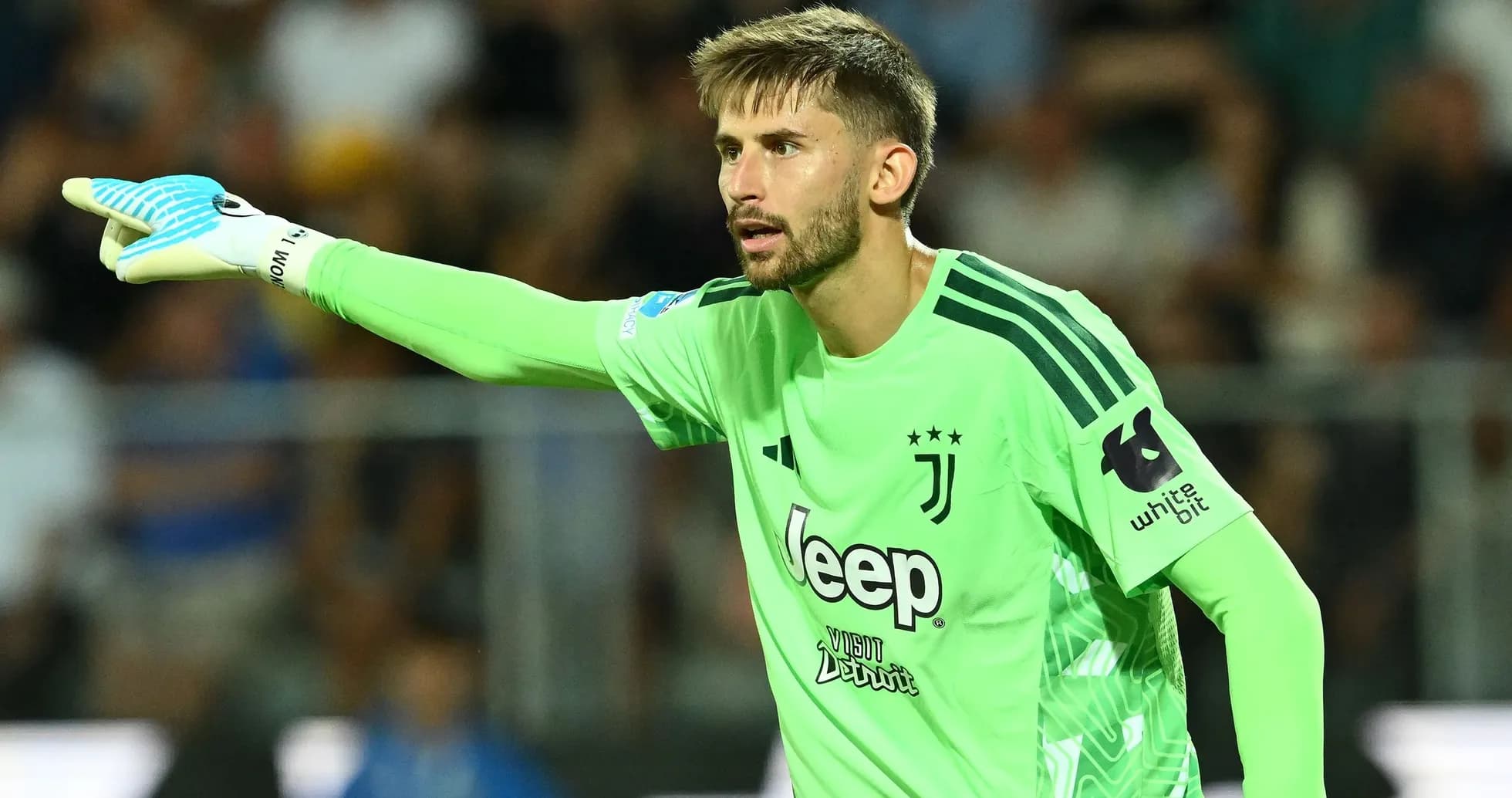 Goalkeeper directing play during Juventus match Goalkeeper directing play during Juventus match