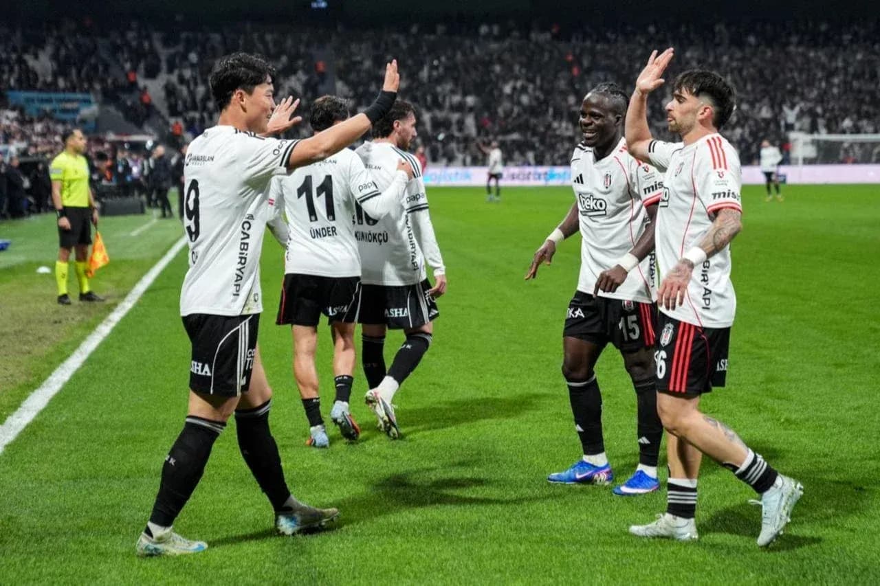 Beşiktaş players celebrating during UEFA match Beşiktaş players celebrating during UEFA match
