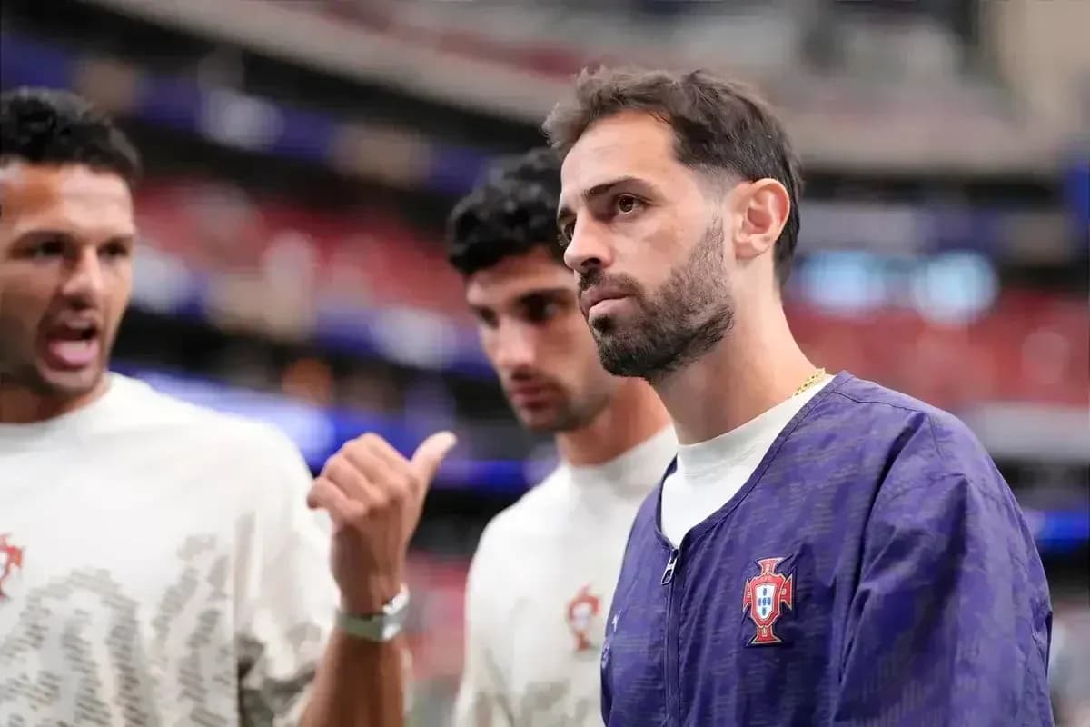 Portugal players discussing before the match Portugal players discussing before the match