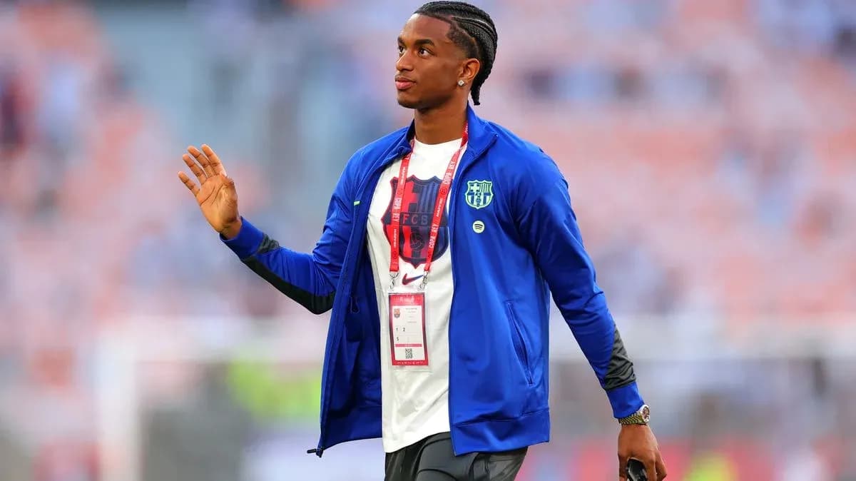 Player walking on the pitch before the match Player walking on the pitch before the match
