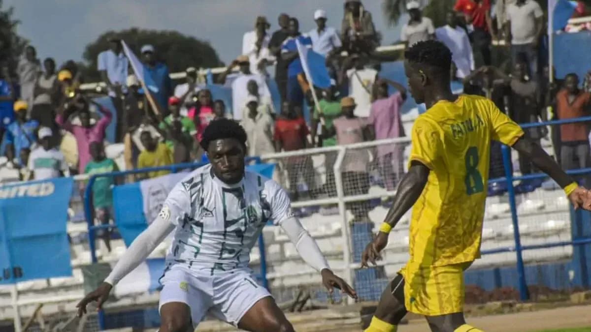 Players competing during Shooting Stars vs Nasarawa United Players competing during Shooting Stars vs Nasarawa United
