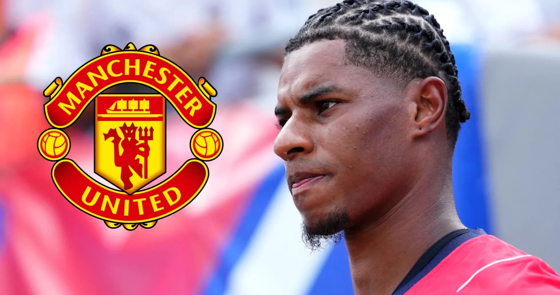 Player in Manchester United kit with braided hair Player in Manchester United kit with braided hair
