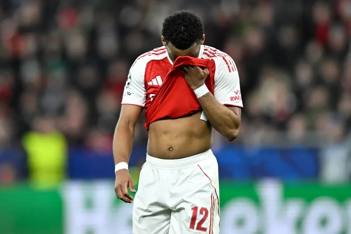 Player pulling shirt over face during match Player pulling shirt over face during match
