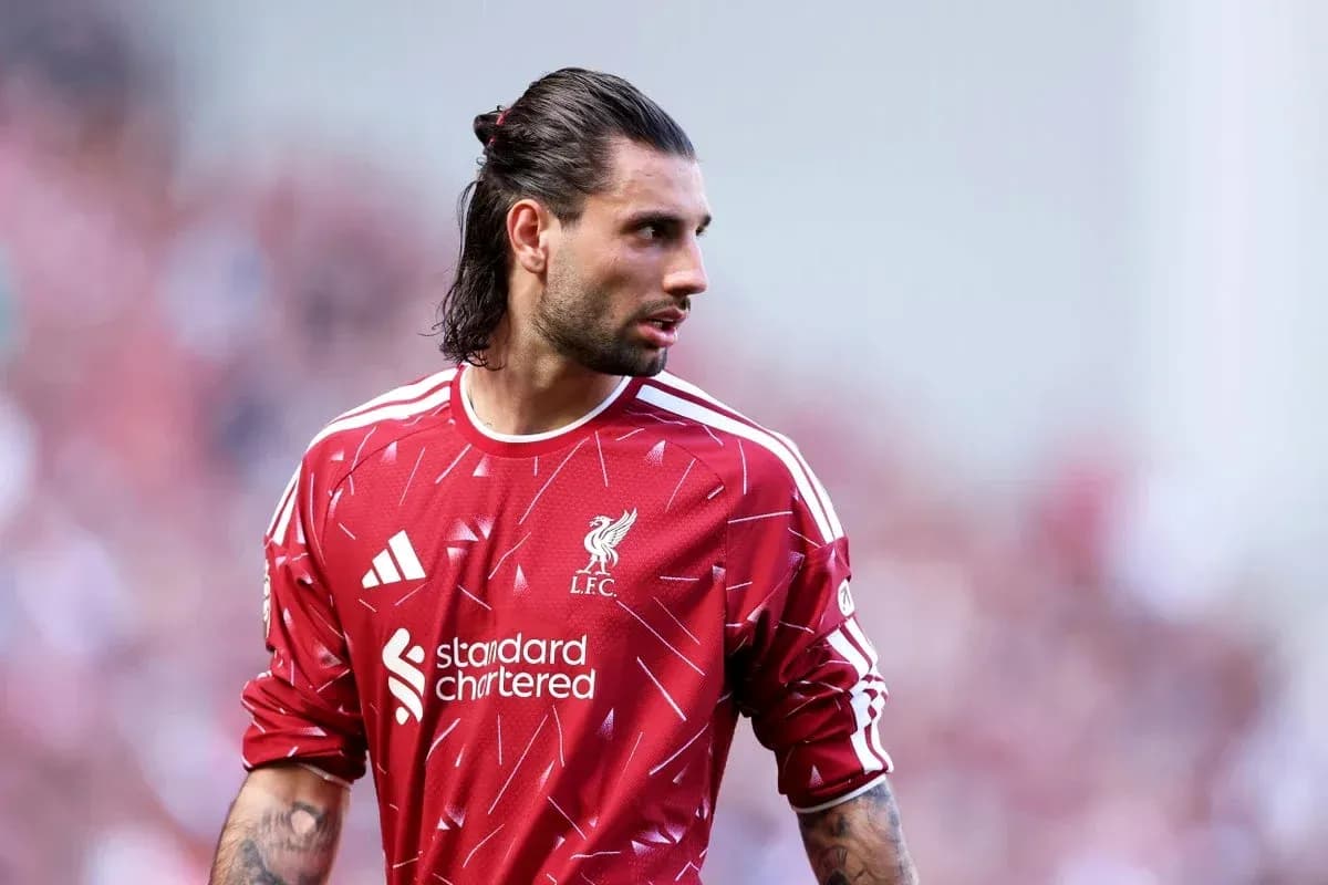 Goalkeeper wearing Liverpool jersey during match Goalkeeper wearing Liverpool jersey during match