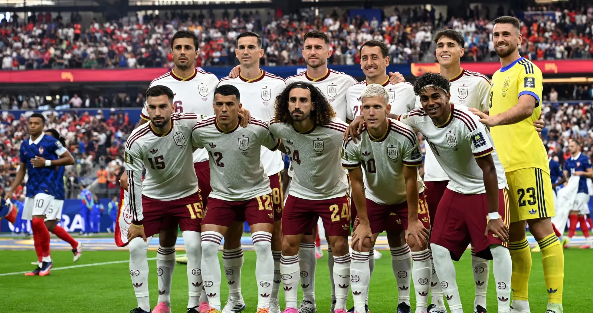 Spain national team posing for pre-match photo Spain national team posing for pre-match photo