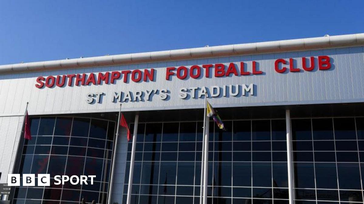Exterior view of St Mary's Stadium, Southampton FC Exterior view of St Mary's Stadium, Southampton FC