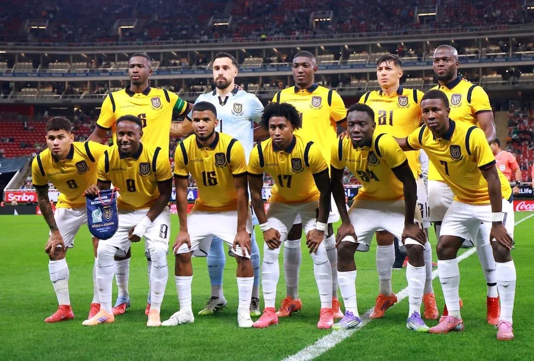 Ecuador national team posing before a match Ecuador national team posing before a match