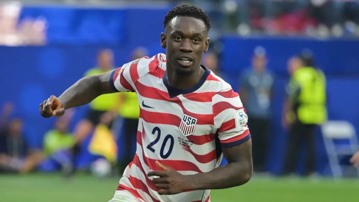 Player celebrating after scoring for USA team Player celebrating after scoring for USA team