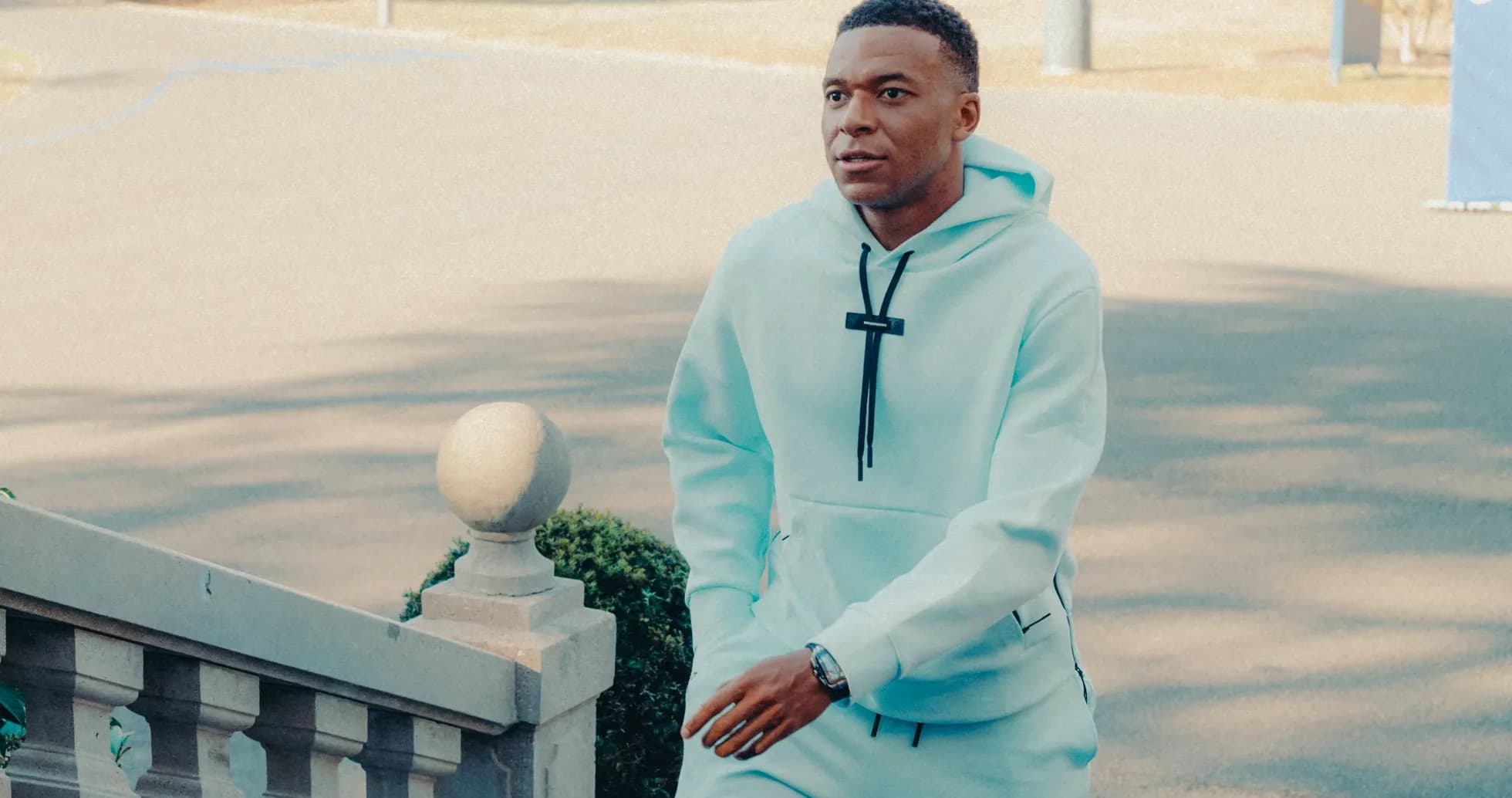Player walking up steps in light blue outfit Player walking up steps in light blue outfit