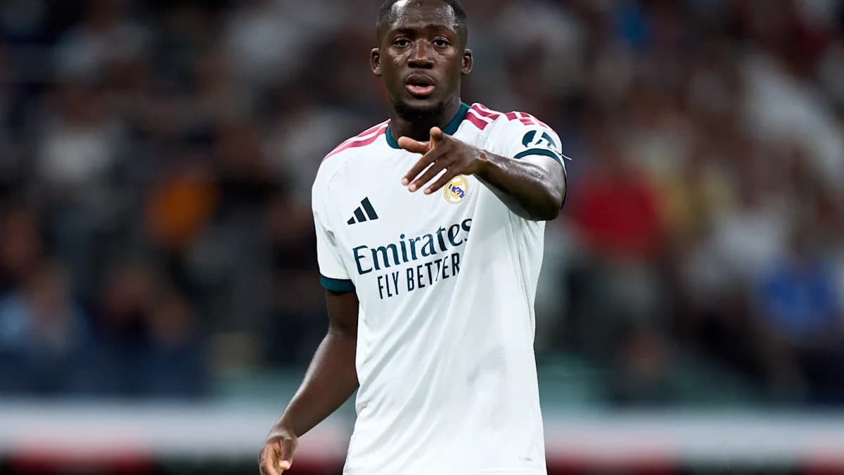 Real Madrid's Konaté Leaves France Camp Due to Knee Injury Real Madrid's Konaté Leaves France Camp Due to Knee Injury