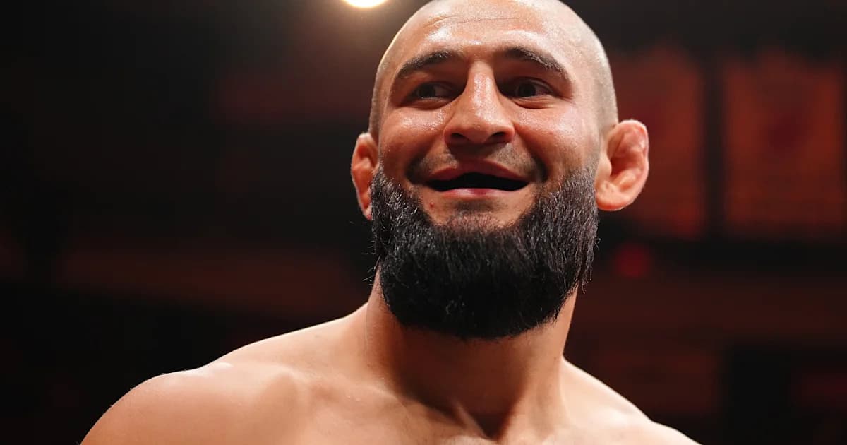 Khamzat Chimaev to Face Colby Covington in RAF Abu Dhabi Title Bout This November Khamzat Chimaev to Face Colby Covington in RAF Abu Dhabi Title Bout This November