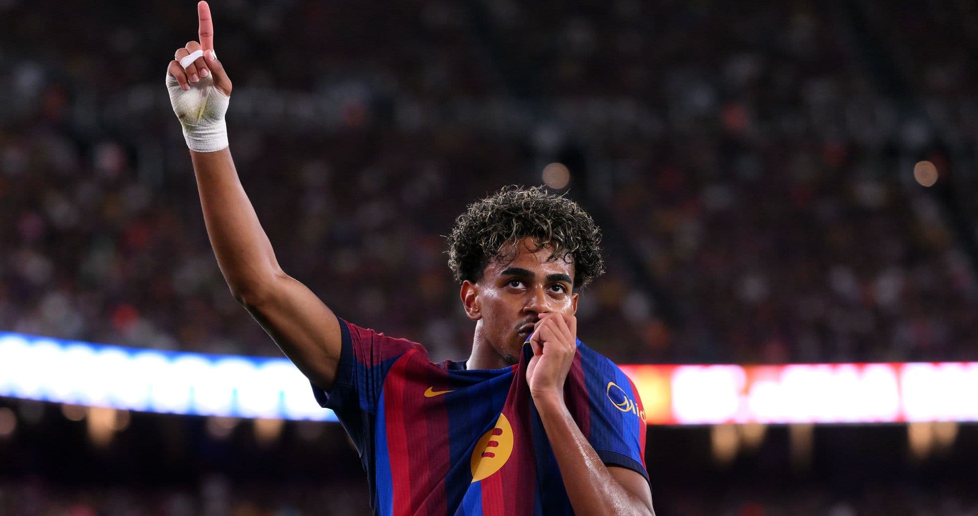 Lamine Yamal Urges Barcelona to Chase Champions League Glory with Confidence Lamine Yamal Urges Barcelona to Chase Champions League Glory with Confidence