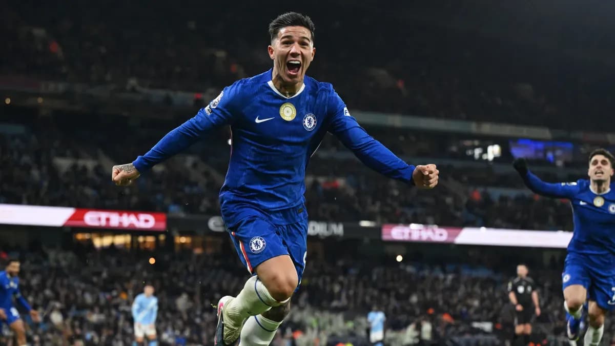 Chelsea Sets £120m Deadline for Manchester City Bid on Enzo Fernandez Chelsea Sets £120m Deadline for Manchester City Bid on Enzo Fernandez