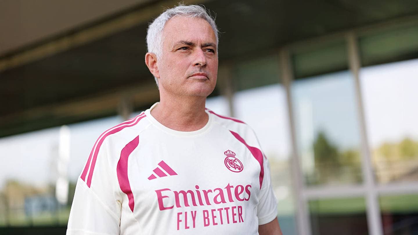 Real Madrid Secures Unexpected Signing of Young Striker Carlos Espí Real Madrid Secures Unexpected Signing of Young Striker Carlos Espí