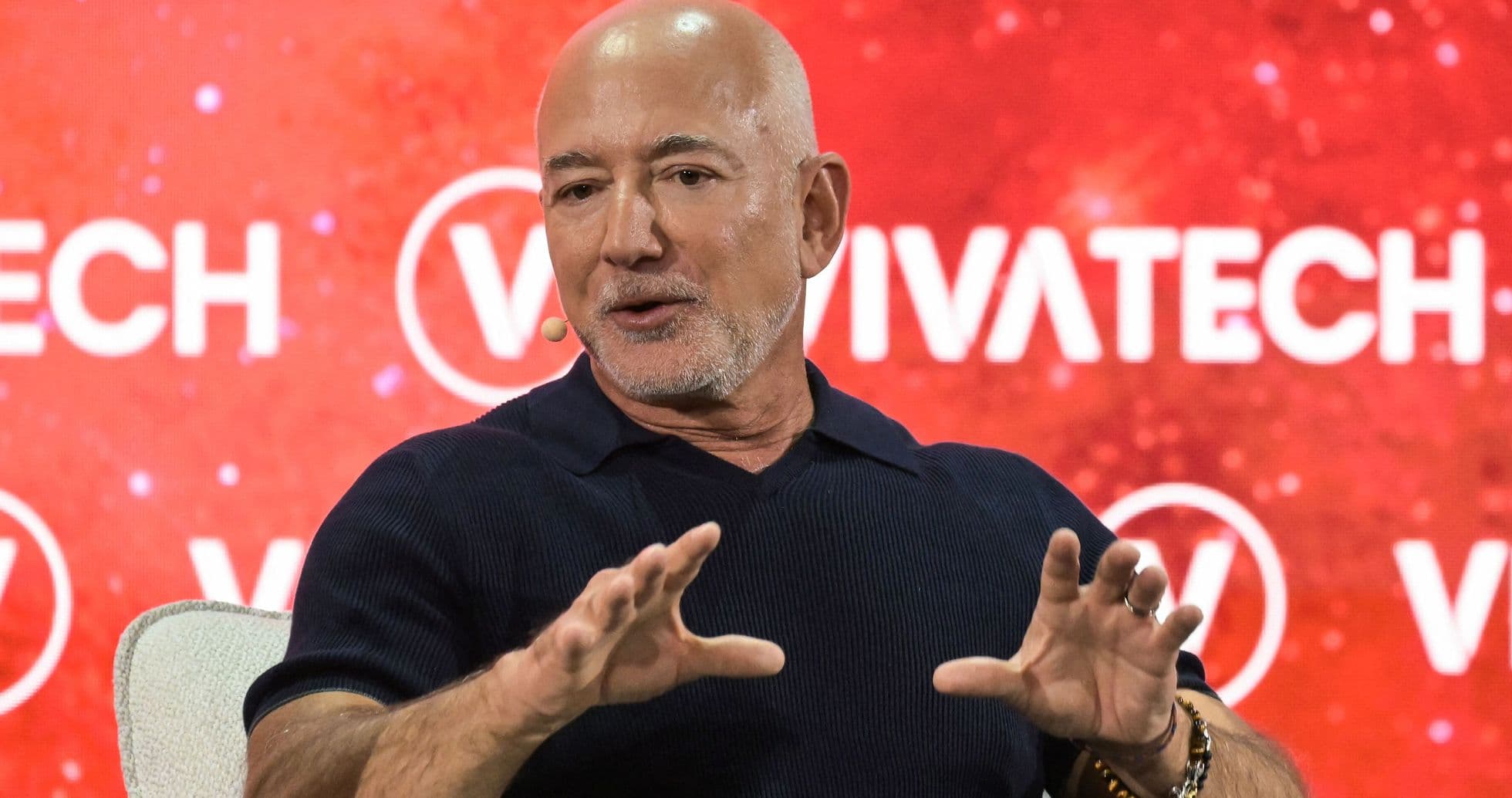 Liverpool Fans Demand Clarity Over Jeff Bezos Minority Stake Rumors Liverpool Fans Demand Clarity Over Jeff Bezos Minority Stake Rumors