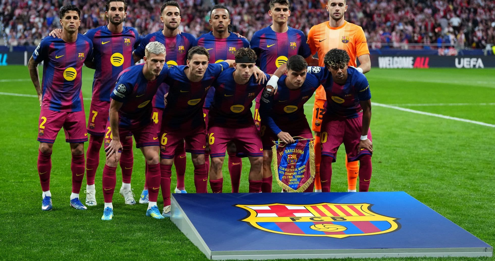 Barcelona's Jules Koundé Faces Crucial Choice Amid Tottenham's Firm Offer Barcelona's Jules Koundé Faces Crucial Choice Amid Tottenham's Firm Offer